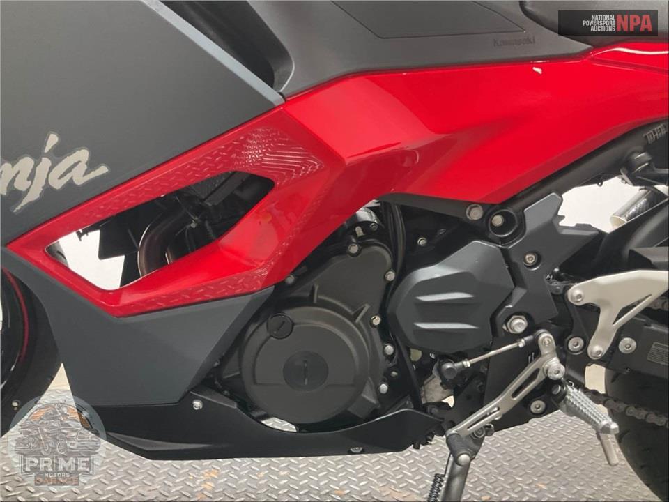 2025 Kawasaki EX500GSFAL NINJA 500 RED METALLIC (ABS) — фото 8