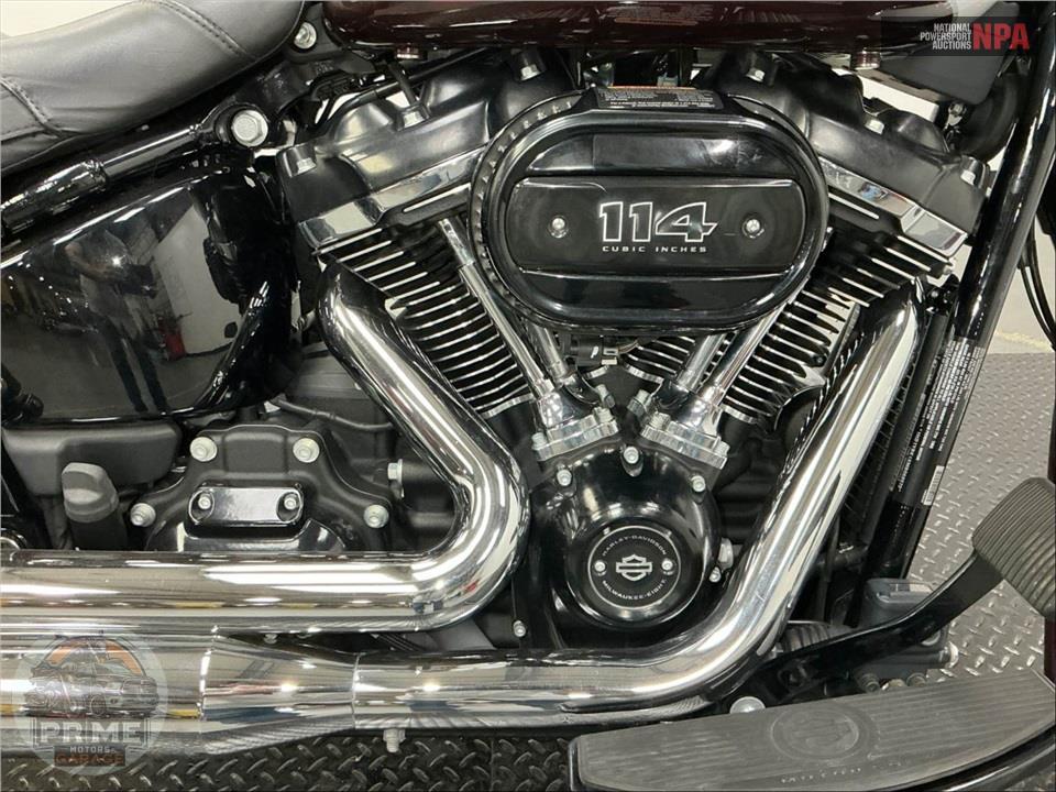 2021 Harley-Davidson FLHCS HERITAGE CLASSIC 114 — фото 6