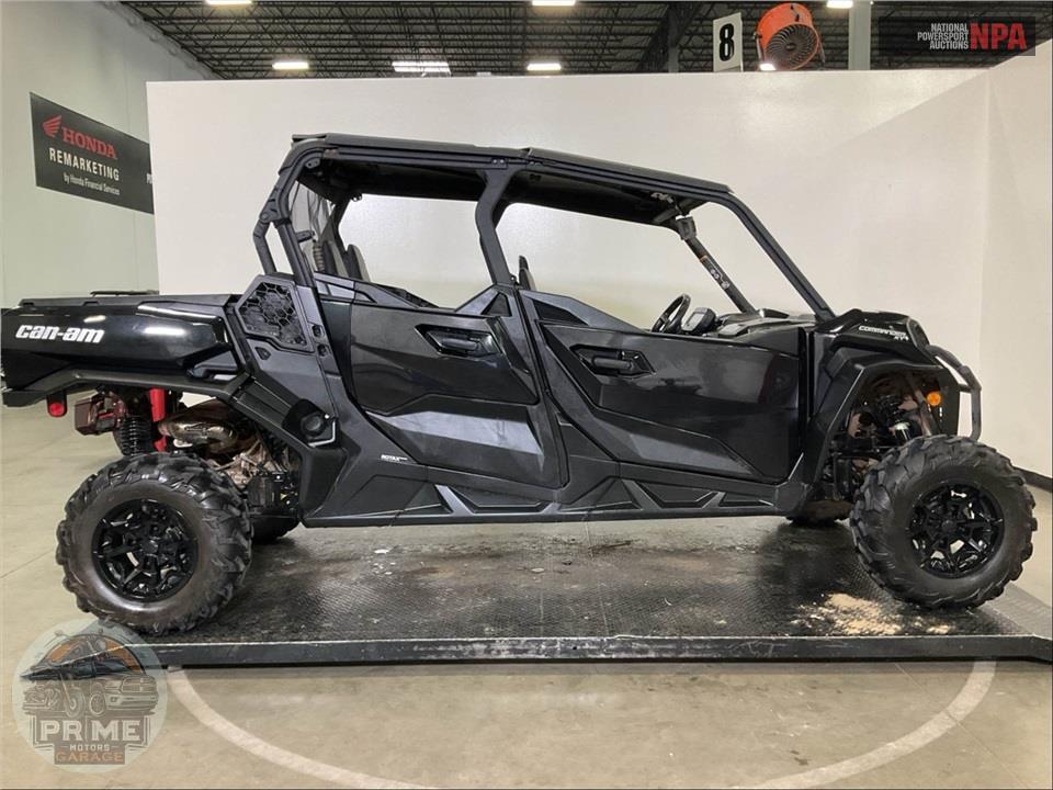 2025 Can-Am COMMANDER MAX XT 700 — фото 1