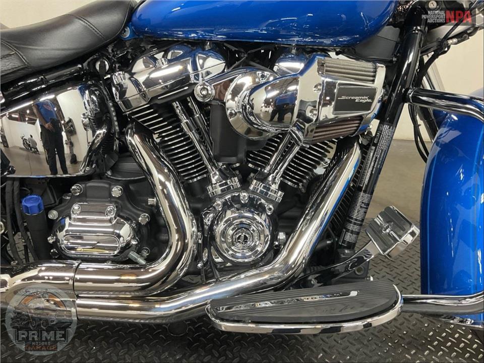 2018 Harley-Davidson FLDE DELUXE — фото 6