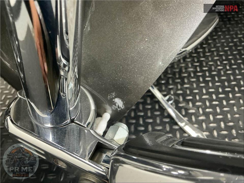 2016 Harley-Davidson FLTRUSE CVO ROAD GLIDE ULTRA — фото 19