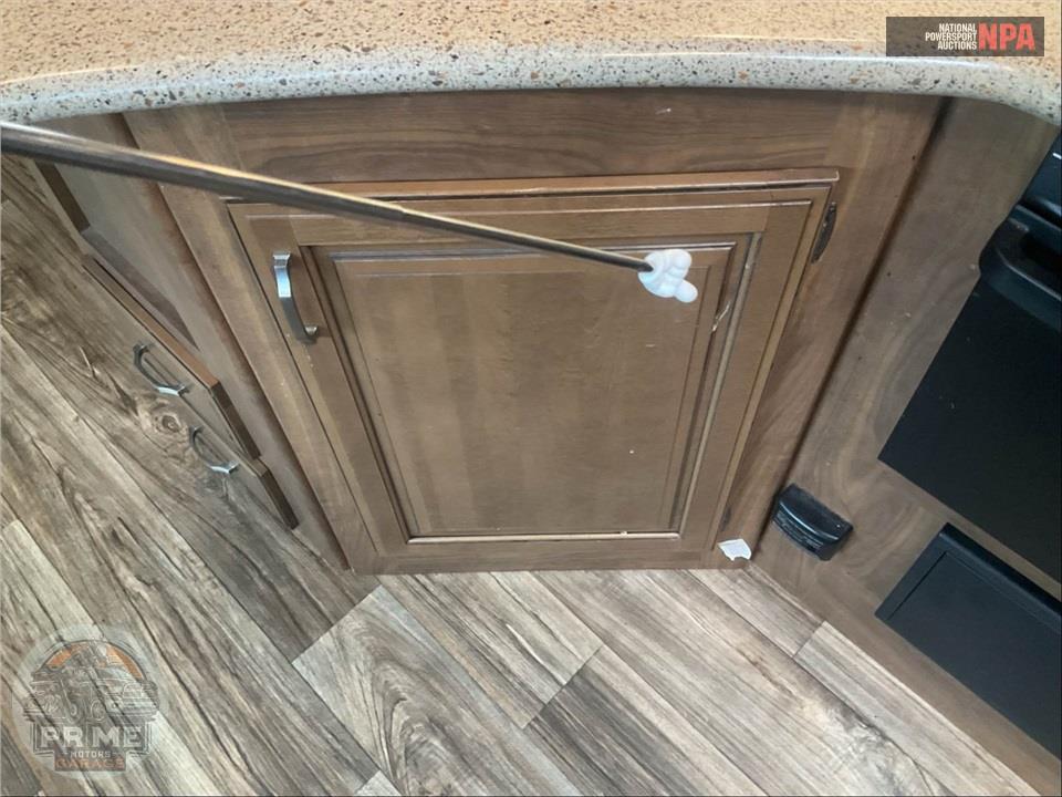 2016 Keystone Rv M-333 BH - LAREDO SERIES — фото 14