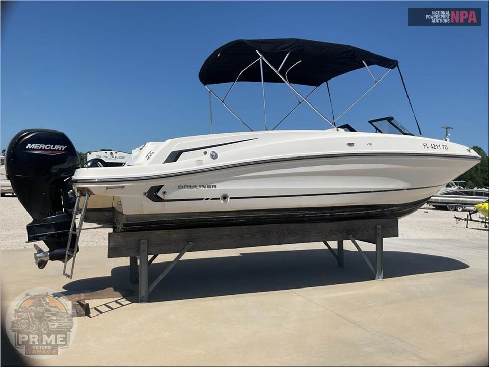 2022 Bayliner Marine VR6 BR(*) BOW RIDER SERIES L=22/E=1/150HP MERCURY OB — фото 4