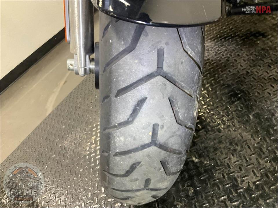 2015 Harley-Davidson FLSTFB FAT BOY LO — фото 18