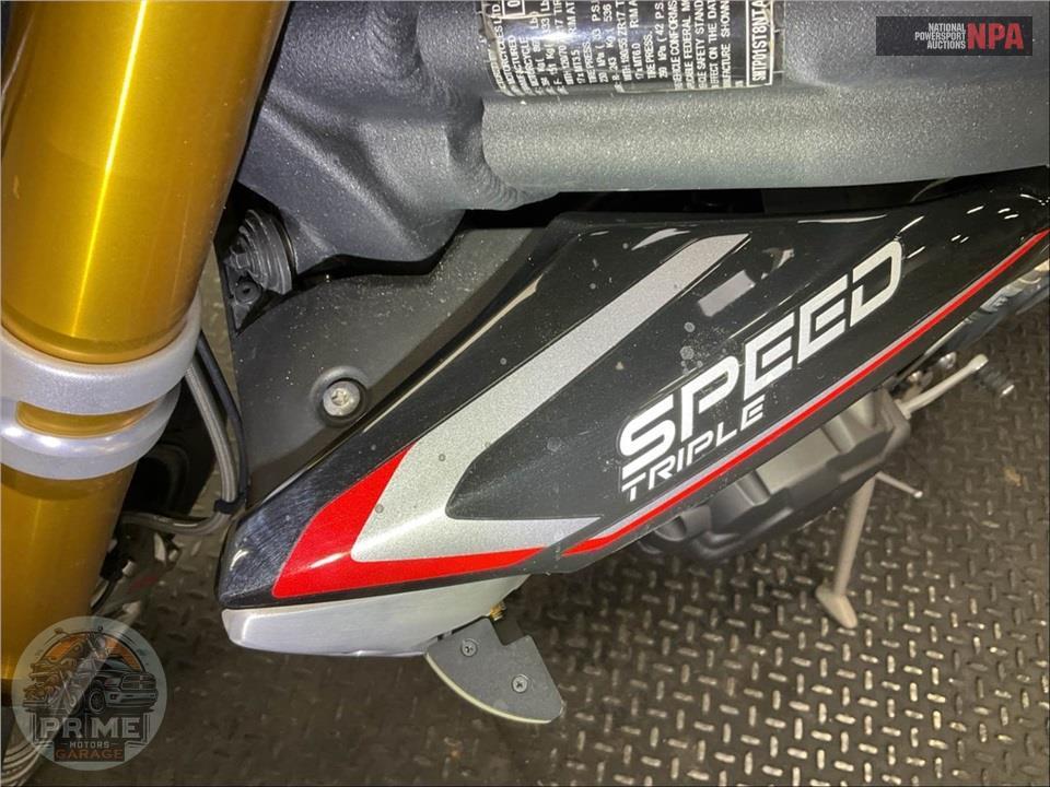 2022 Triumph SPEED TRIPLE RS — фото 18