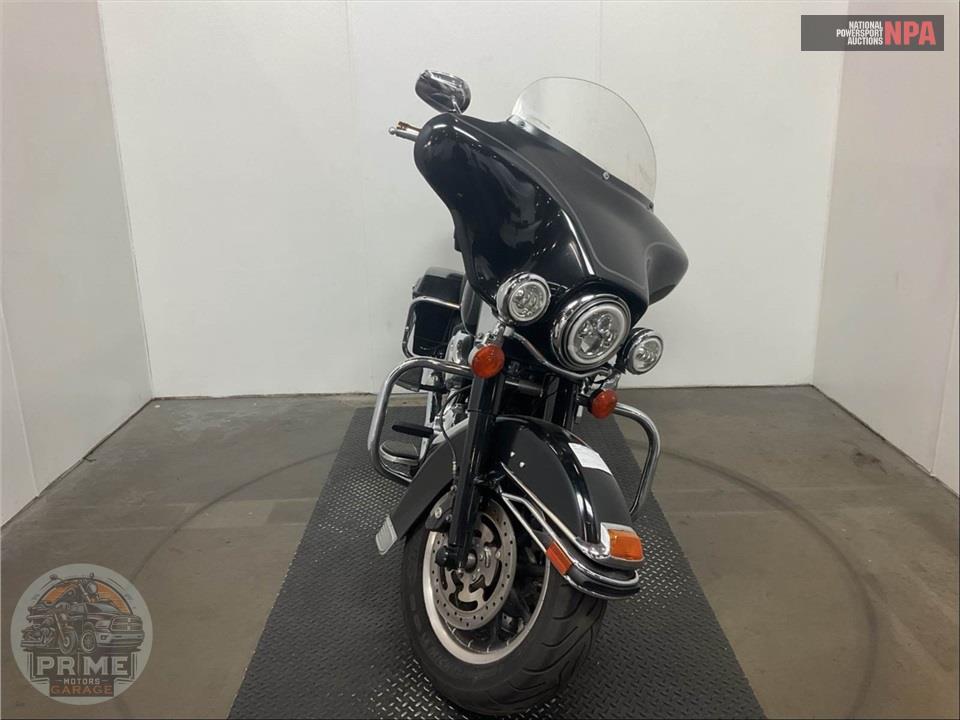 2008 Harley-Davidson FLHTC ELECTRA GLIDE CLASSIC — фото 2