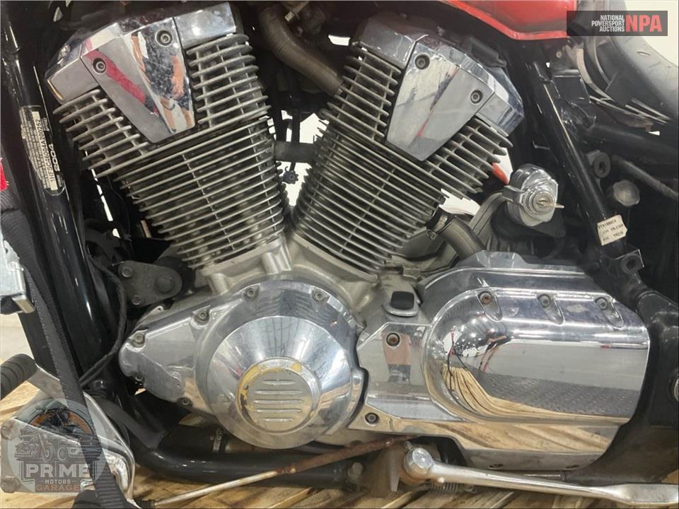 2004 Honda VTX1800C4 — фото 7