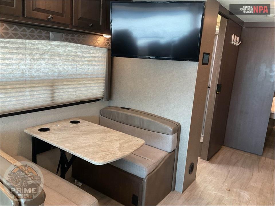 2020 Thor Motor Coach M-29M FORD - WINDSPORT SERIES — фото 8