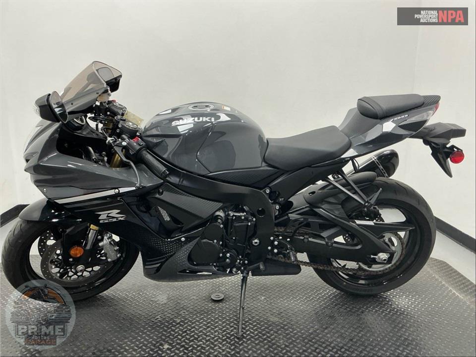 2025 Suzuki GSX-R750M5 — фото 2