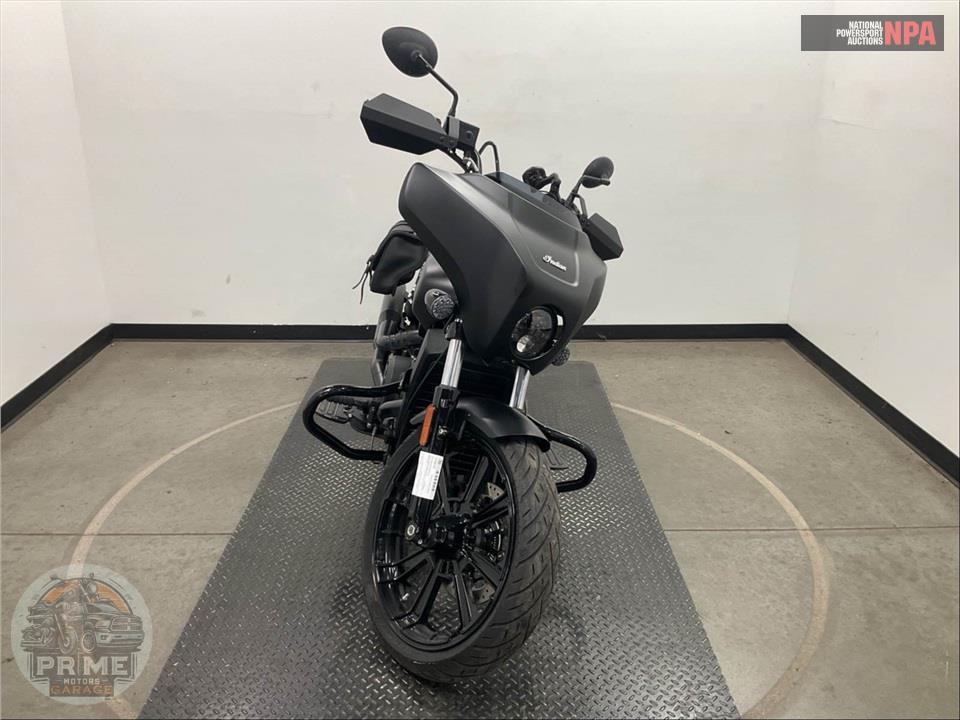 2023 Indian Motorcycle SCOUT ROGUE (ABS, BLACK METALLIC) — фото 2