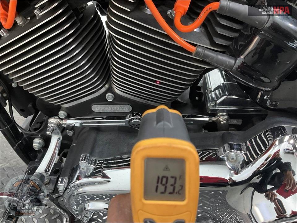 2017 Harley-Davidson FXSB BREAKOUT — фото 8
