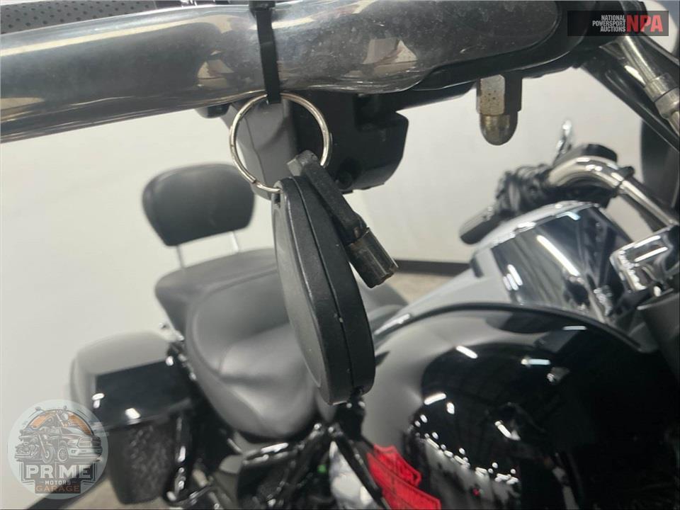 2019 Harley-Davidson FLHT ELECTRA GLIDE STANDARD — фото 12