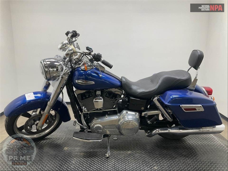 2015 Harley-Davidson FLD-103 DYNA SWITCHBACK — фото 3
