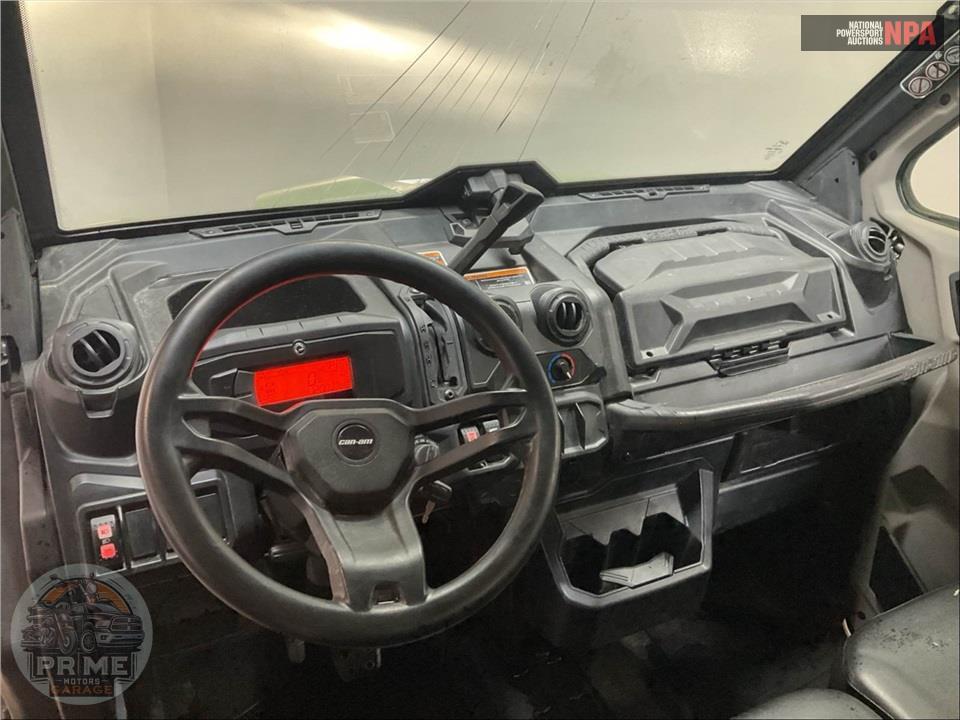 2021 Can-Am DEFENDER DPS CAB HD8 — фото 8