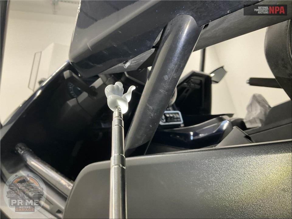 2021 Polaris SLINGSHOT SL AUTODRIVE — фото 20
