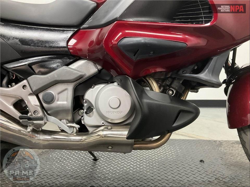 2010 Honda NT700VA — фото 6