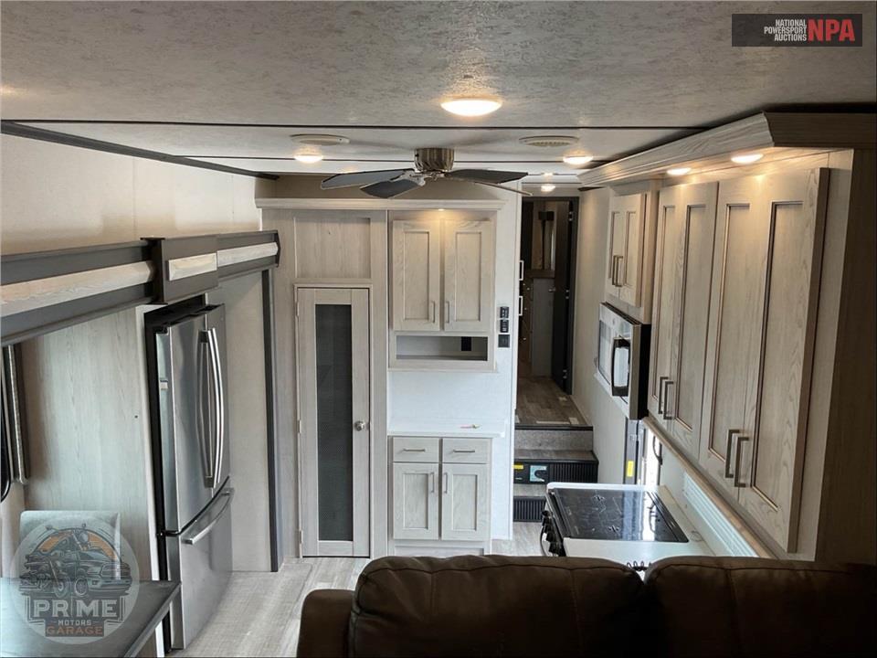 2021 Keystone Rv M-373 RD - MONTANA HIGH COUNTRY FIFTH WHEEL SERIES — фото 8