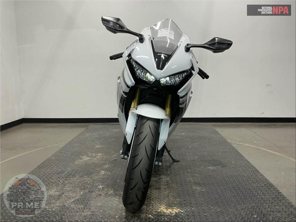 2026 Honda CBR1000RR ABS — фото 2