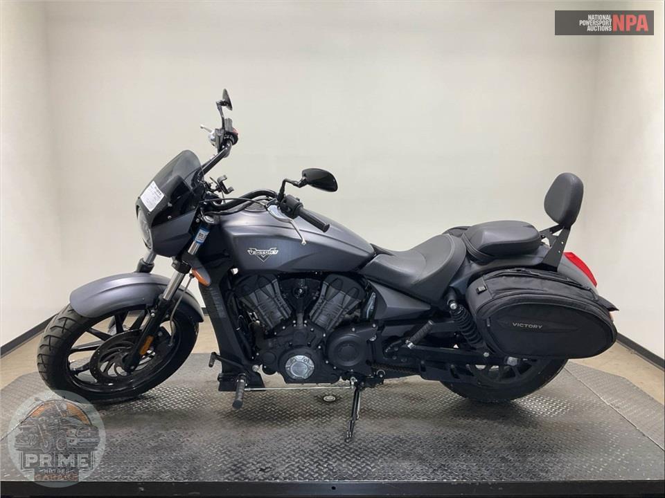 2017 Victory Motorcycles OCTANE — фото 3