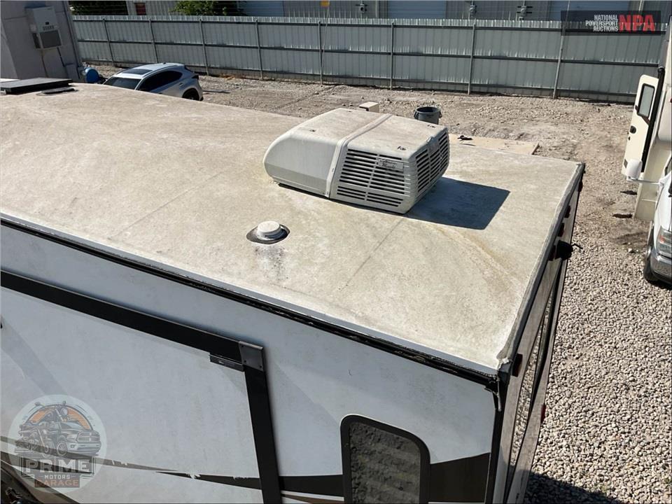 2021 Sabre By Forest River M-36BHQ - FIFTH WHEEL SERIES — фото 36