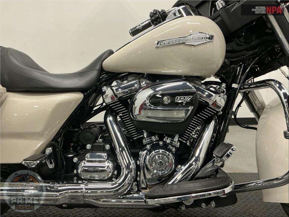 2022 Harley-Davidson FLHX STREET GLIDE — фото 6