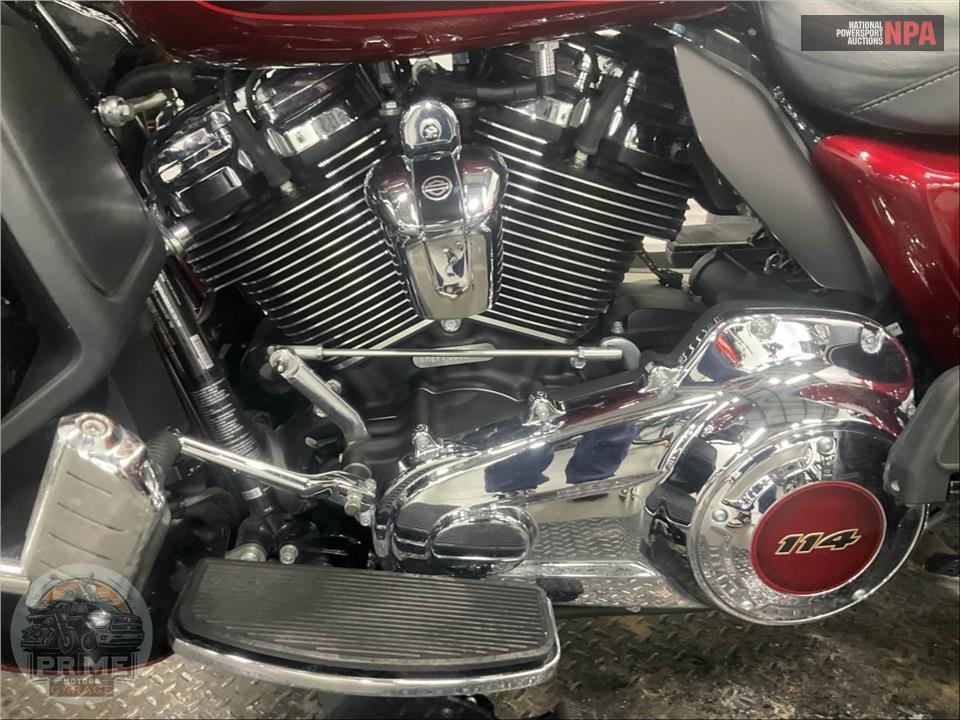 2023 Harley-Davidson FLHTCUTGANV TRI GLIDE ULTRA ANNIVERSARY — фото 7