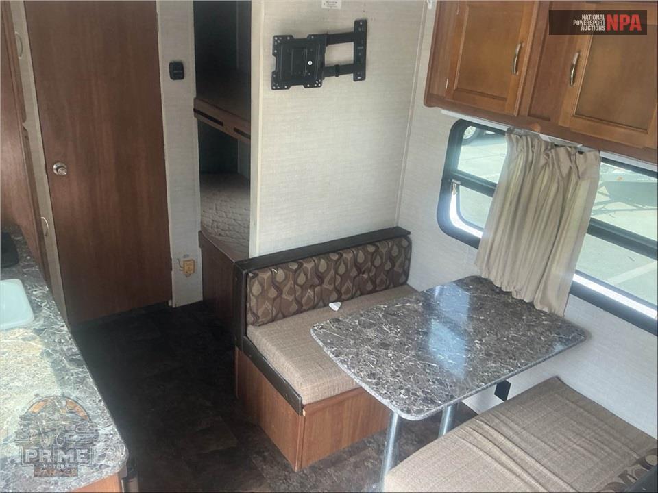 2016 Keystone Rv M-1800 BH SUMMERLAND MINI SERIES — фото 8