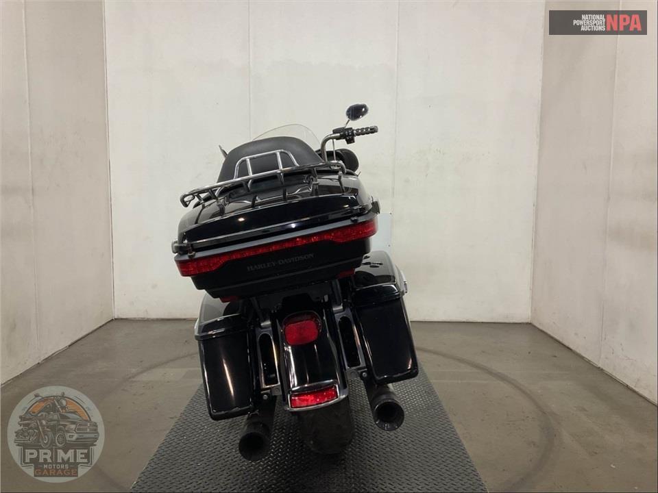 2016 Harley-Davidson FLHTCU ULTRA CLASSIC ELECTRA GLIDE — фото 4