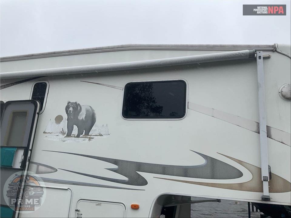 2008 Cedar Creek M-30LSTS (*) - SILVERBACK FIFTH WHEEL SERIES — фото 40