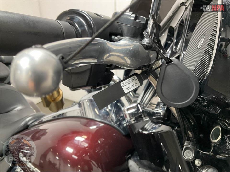 2021 Harley-Davidson FLHTK ULTRA LIMITED — фото 12