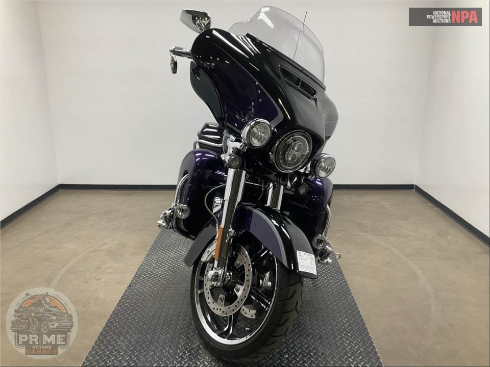 2021 Harley-Davidson FLHTKSE CVO LIMITED — фото 2