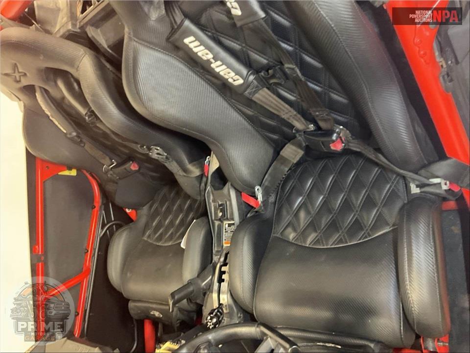 2018 Can-Am MAVERICK X3 X RS TURBO R — фото 24