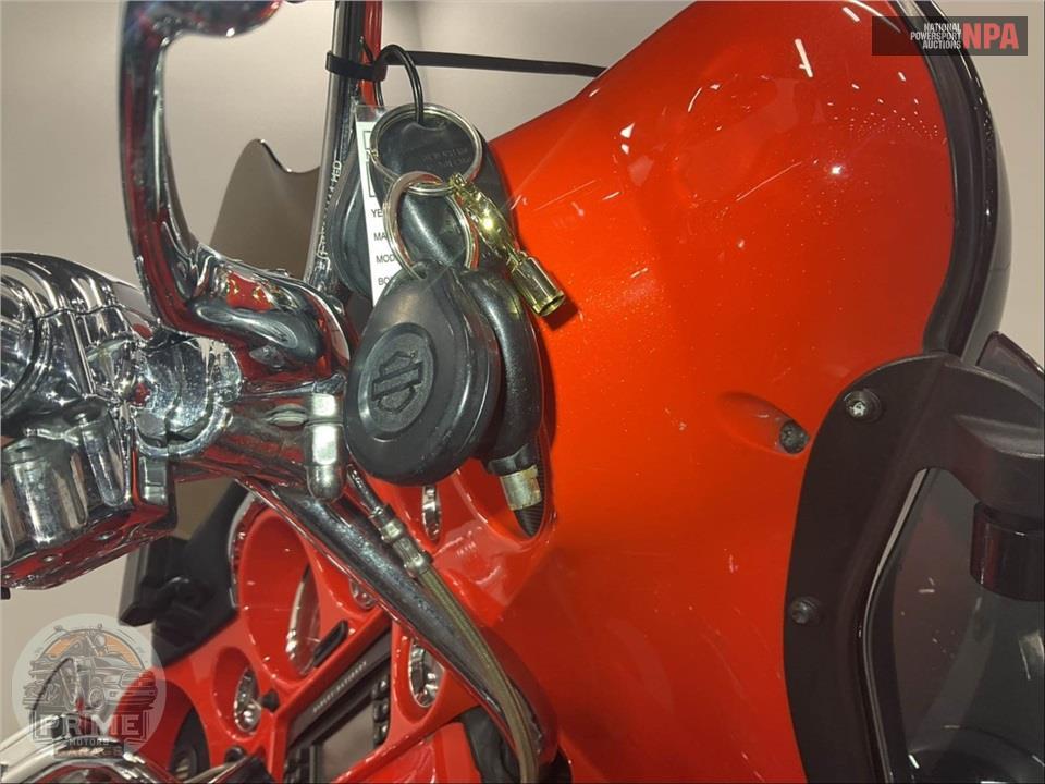2012 Harley-Davidson FLHTCUSE7 SCREAMIN EAGLE — фото 12