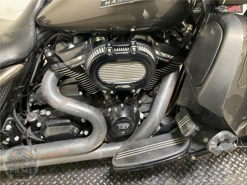 2020 Harley-Davidson FLTRXS ROAD GLIDE SPECIAL — фото 6