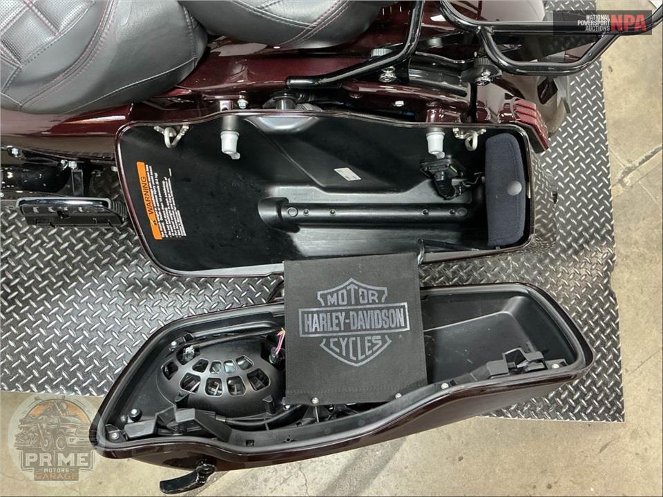 2019 Harley-Davidson FLHXSE CVO STREET GLIDE — фото 18