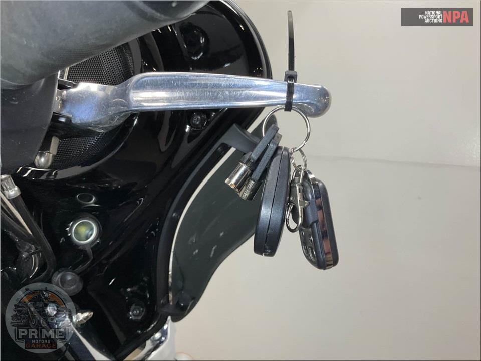 2021 Harley-Davidson FLHTK ULTRA LIMITED — фото 10