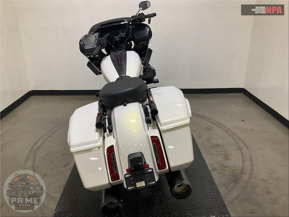 2024 Harley-Davidson FLTRXSTSE CVO ROAD GLIDE ST — фото 4