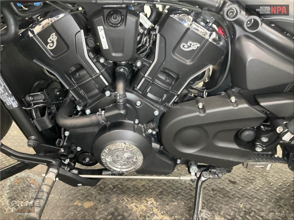 2025 Indian Motorcycle SUPER SCOUT BLACK SMOKE WITH GRAPHICS — фото 7