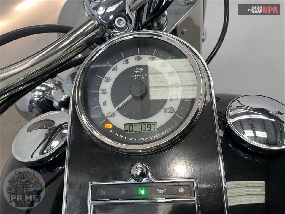 2017 Harley-Davidson FLSTN SOFTAIL DELUXE — фото 5