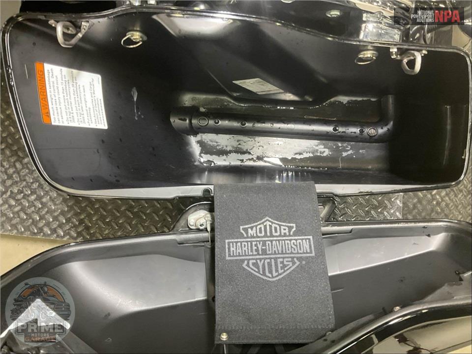 2016 Harley-Davidson FLHX STREET GLIDE — фото 16