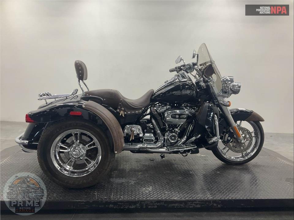 2019 Harley-Davidson FLRT FREEWHEELER — фото 1