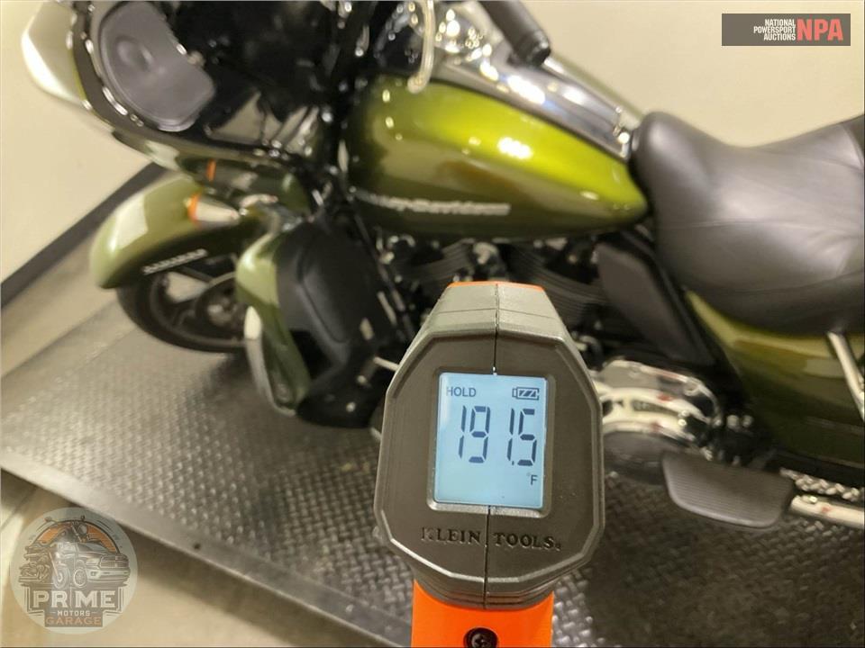 2022 Harley-Davidson FLTRK ROAD GLIDE LIMITED — фото 8