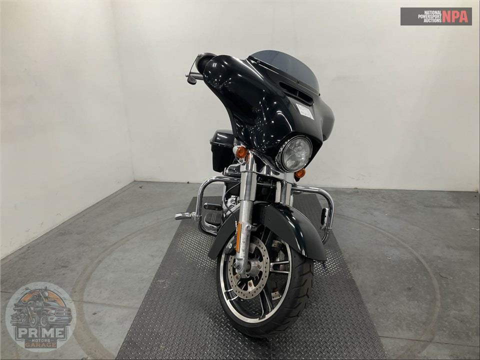 2017 Harley-Davidson FLHX STREET GLIDE — фото 2