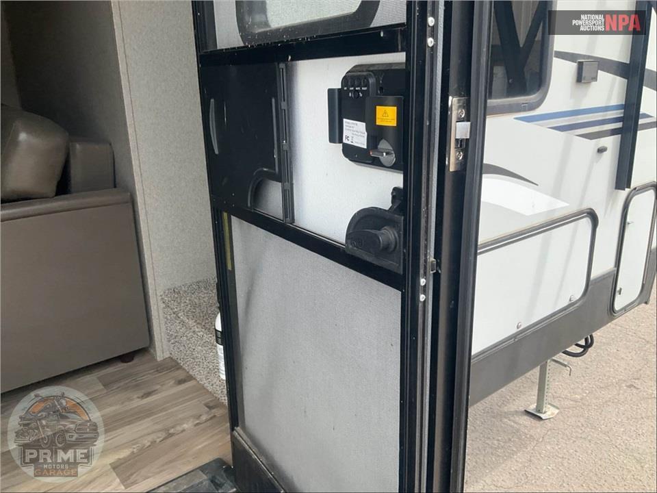 2020 Keystone Rv M-302 FWRK - SPRINGDALE FIFTH WHEEL SERIES — фото 22