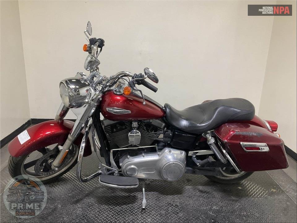 2016 Harley-Davidson FLD-103 DYNA SWITCHBACK — фото 3