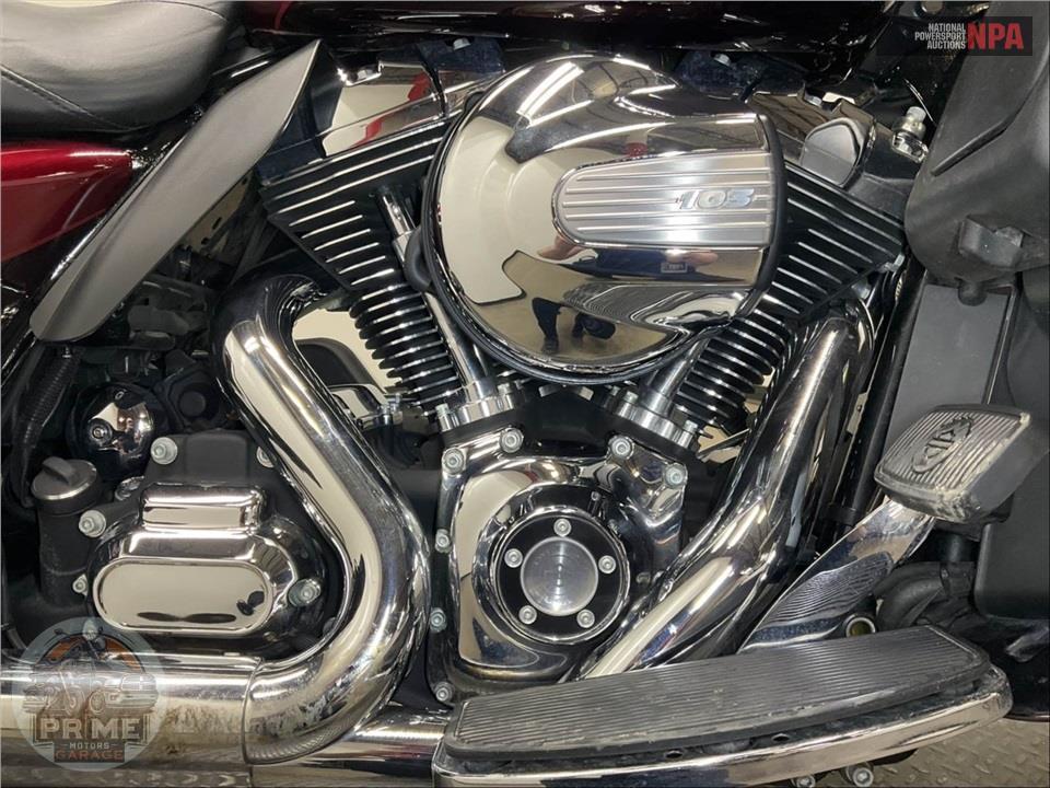 2015 Harley-Davidson FLHTK ELECTRA GLIDE ULTRA LIMITED — фото 6