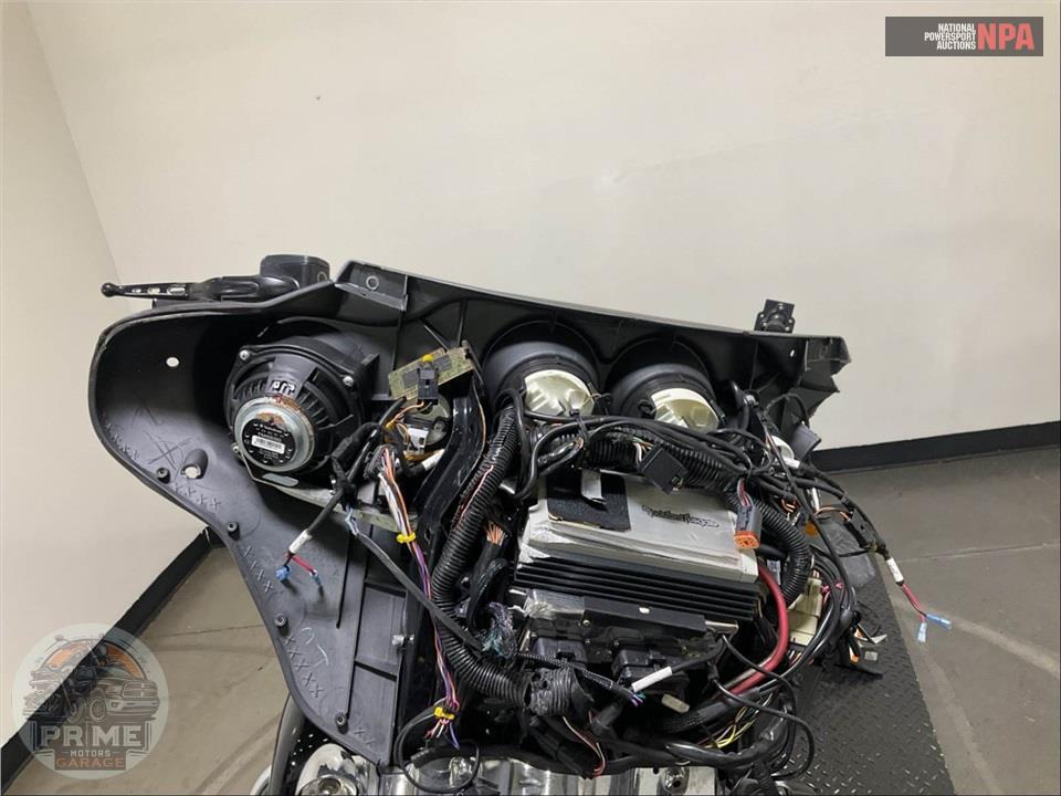 2011 Harley-Davidson FLHX-103 STREET GLIDE — фото 14