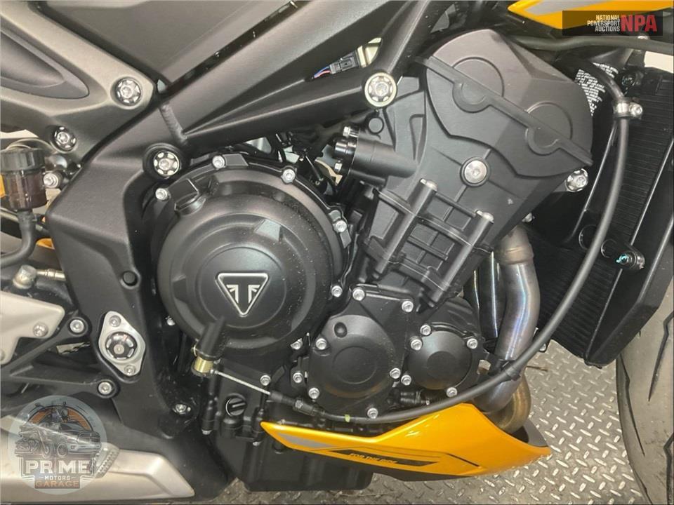 2024 Triumph STREET TRIPLE 765 RS — фото 6