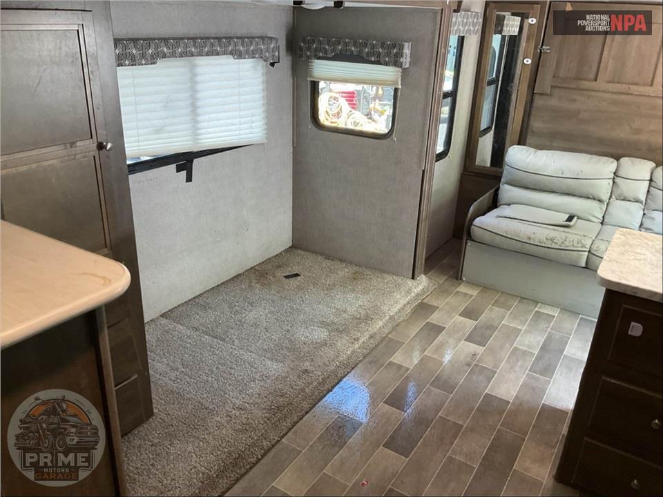 2019 Coleman By Dutchmen M-2155BH - LIGHT LX SERIES — фото 9