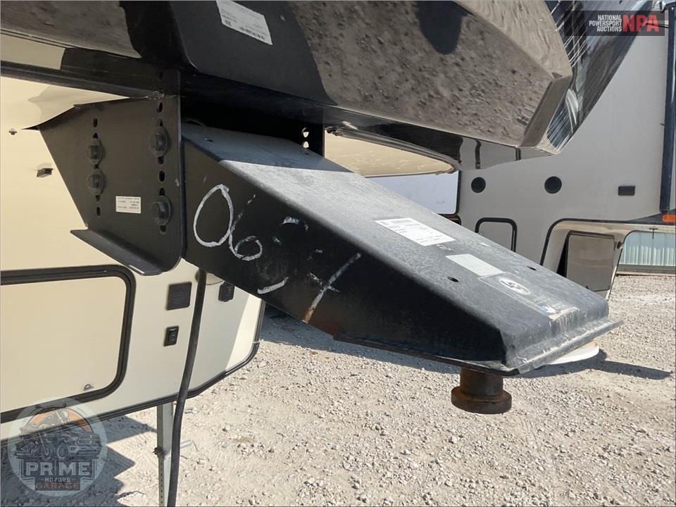 2018 Crossroads Rv M-25 RL - CRUISER AIRE FIFTH WHEEL SERIES — фото 41